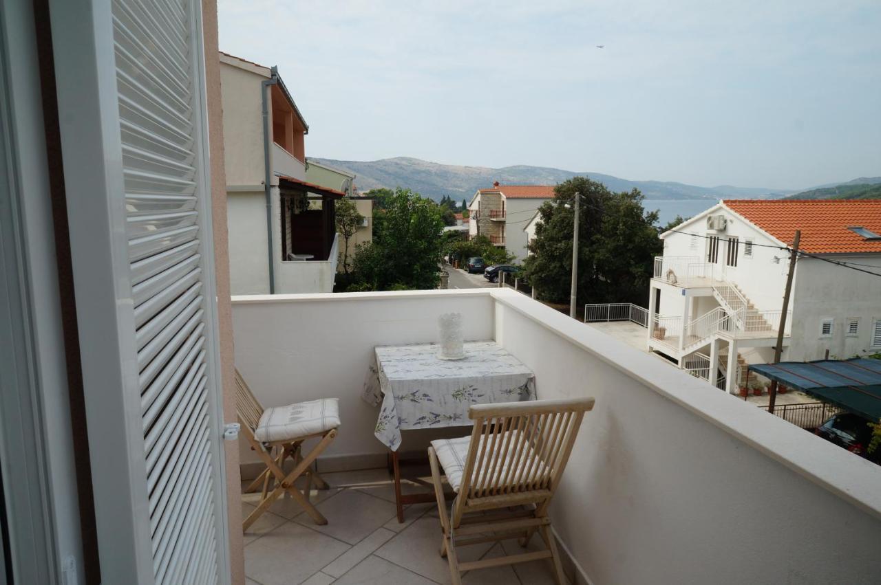 Apartmani Zulin Seget Vranjica Exterior photo